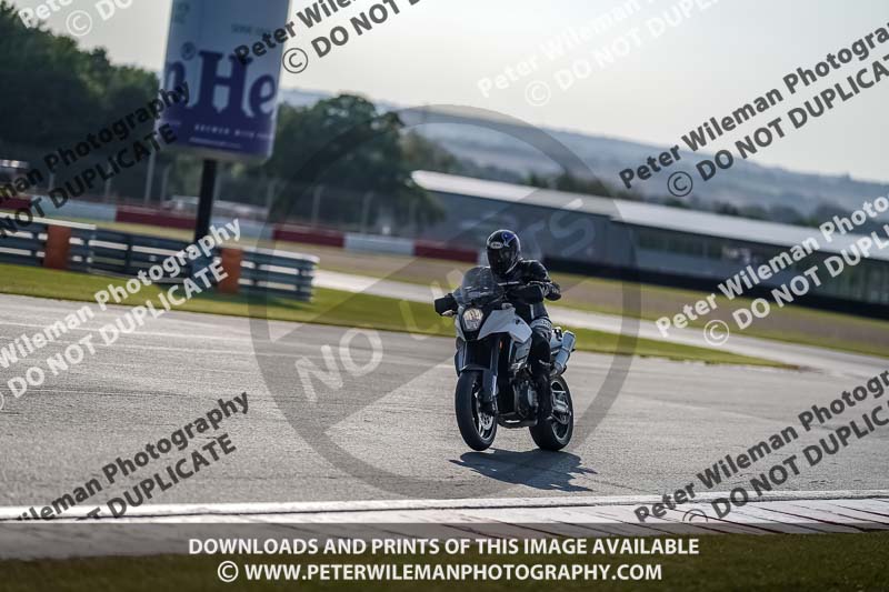 donington no limits trackday;donington park photographs;donington trackday photographs;no limits trackdays;peter wileman photography;trackday digital images;trackday photos